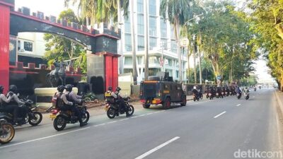 **Patroli Skala Besar Lintasi Mako Brimob, Polda Metro Jamin Jakarta Aman**