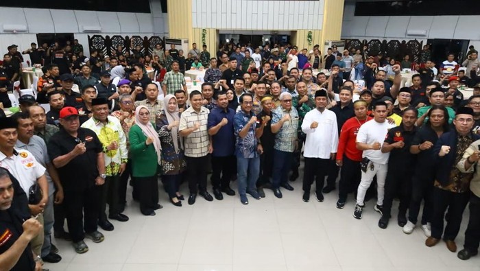 Forkopimda Bersama Tokoh Masyarakat Deklarasi Damai untuk Sulsel yang Harmonis