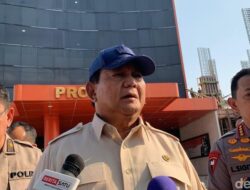 Petasan Besar Kabar Massa Jadi Bumerang untuk Prabowo?
