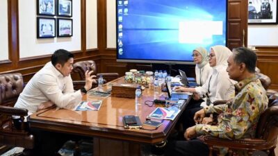 Seskab: Prabowo Akan Perbaiki Fasum Rusak Akibat Aksi Anarkis, Ini Respons Masyarakat!
