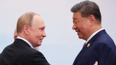 Bertemu Xi Jinping, Putin Puja-puji Hubungan Rusia dan China – Alternatif 1