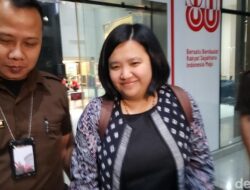 Fiona Eks Stafsus Nadiem, Senyum Manis Usai Diperiksa KPK, Apa yang Terjadi?