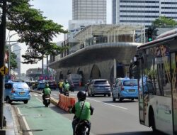 Jakarta Berangsur Normal, Pagi di Sudirman Jelmaan Baru Normalitas