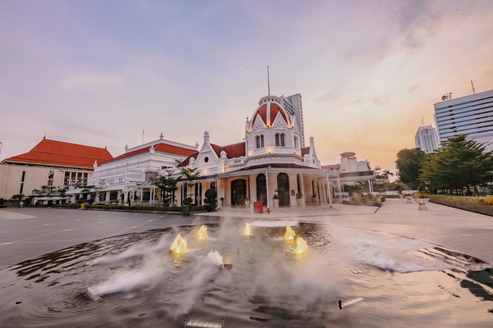 Pemkot Surabaya Cari Uang dari Aset Daerah