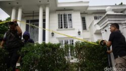 Polisi Siaga Tinggi, 18 Pelaku Penjarahan Rumah Uya Kuya Diamankan, Pelaku Lainnya Masih dalam Pencarian