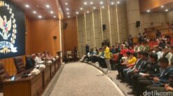 Mahasiswa Desak Pemkot, Pangkas Tunjangan Gaji Pejabat atau Demo Terus