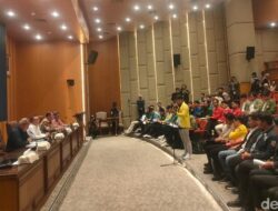 Mahasiswa Desak Pemkot, Pangkas Tunjangan Gaji Pejabat atau Demo Terus