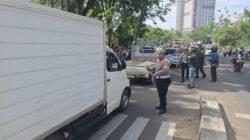 Polisi Rekayasa Lalin Imbas Kebakaran, Asrama Polri Serpong Terdampak!
