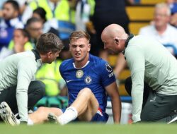 Cedera Delap dan Efek Domino di Bursa Transfer: Chelsea Berjuang Tanpa Striker