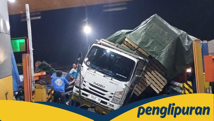 Truk Rem Blong di GT Ciawi 2, 1 Orang Terluka, Evakuasi Berlangsung