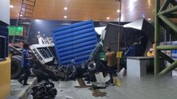 Truk Kontainer Ambruk, Kronologi Penabrakan GT Ciawi 2 hingga Gardu Tol Berantakan
