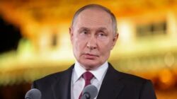 “Putin ke Ukraina: Dialog atau Kekerasan? Takdir Perang Ditentukan Hari Ini”