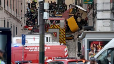 Tragedi Kereta Portugal: 15 Jiwa Terbaring di Bawah Rel?