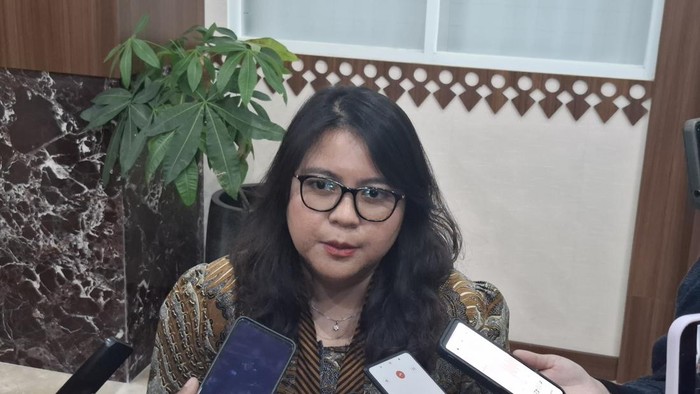 **Pimpinan DPRD DKI Janji Sesuaikan Gaji-Tunjangan Anggota dengan PAD, Respons atas Tuntutan Mahasiswa**