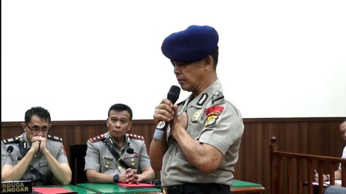 [Judul yang dihasilkan]