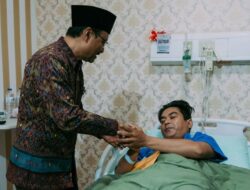 Gus Ipul Beri Santunan, Sorotan pada Korban Unjuk Rasa di RS Polri