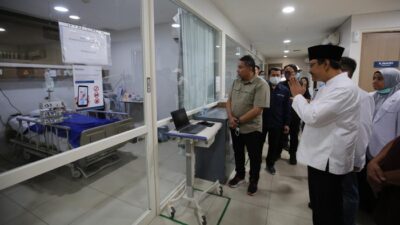 “Mensos Bersantun Korban Unjuk Rasa Makassar: Bantuan atau Ucapan Bela?”