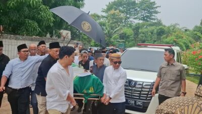 Bahlil Lahadalia Angkat Keranda Arif Budimanta di TPU Layur Rawamangun: Momentum Emosional ESDM