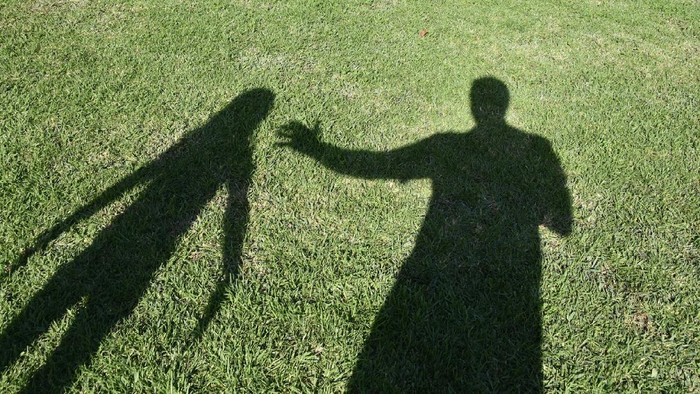 Pria di Bali Berkali-kali Lecehkan Anak Tiri, Istri Laporkan ke Polisi