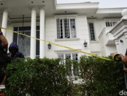 “Tersangka Penjarah Rumah Uya Kuya Terus Bertambah, Masyarakat Diminta Waspada!”