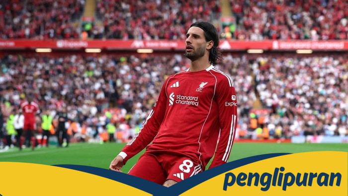**Pelatih Hungaria Curigai Szoboszlai Sebagai Bek, Liverpool Malah Senang!**