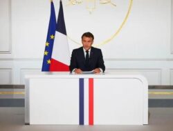 Krisis Menyebabkan Prancis Berada di Ambang Pemakzulan Macron, Partai Oposisi Bergerak