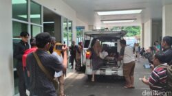 “Ambruknya Majelis Taklim Ciomas: Tragedi yang Menyisakan 3 Korban Luka Berat, Mayoritas Ibu-Ibu”