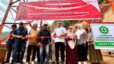 Andre Rosiade Resmikan BTS Telkomsel di Solok, Target 6 Tower Baru 2026 – Update 1