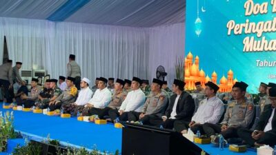 Kapolri Sigit PrabowoIkuti Doa Bersama dan Peringatan Maulid di Polda Metro Jaya
