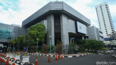 [Giliran Tunjangan Rumah DPRD DKI Jadi Sorotan, Apakah Ini Bentuk Kebijakan Adil?]