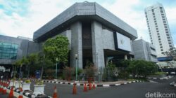 [Giliran Tunjangan Rumah DPRD DKI Jadi Sorotan, Apakah Ini Bentuk Kebijakan Adil?]