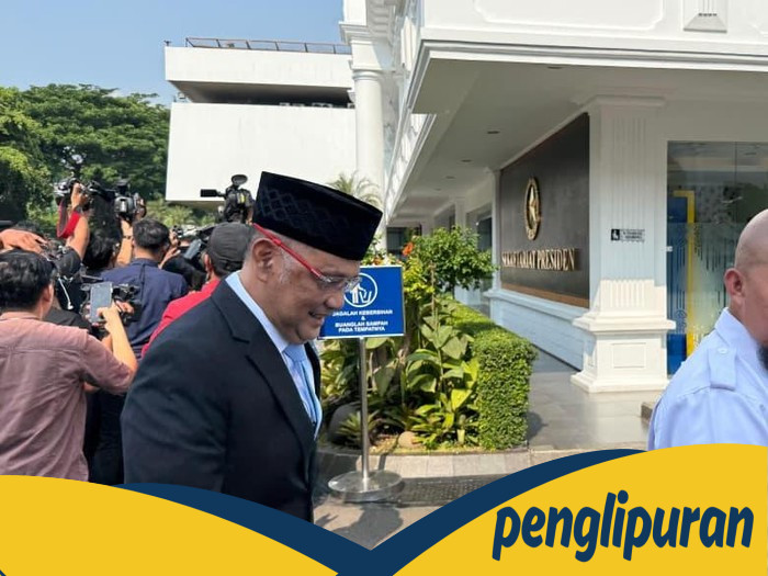 Reshuffle Kabinet Menyebabkan Tokoh-tokoh Ini Memakai Dasi Biru ke Istana