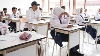 Menjelajahi Potensi Siswa, Mensos Tinjau SRMP 14 Batu dengan Fasilitas Terbaik!