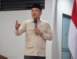 **Ferry Juliantono, Mantan Wamenkop yang Kini Menjadi Menkop, Siap Goyang Sektor Koperasi**