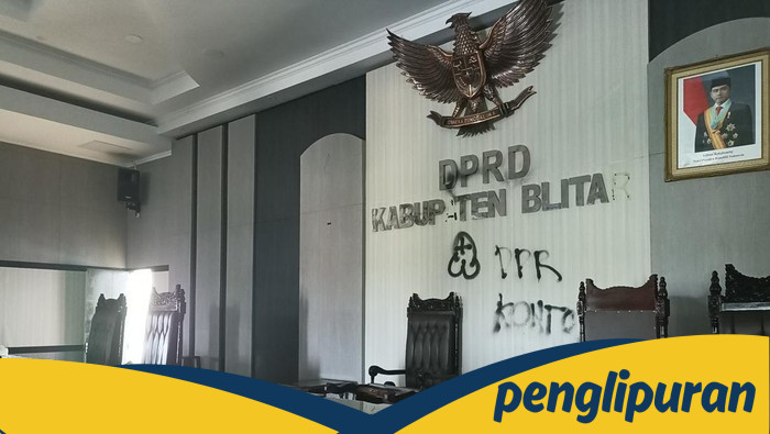 26 Tersangka Perusakan Gedung DPRD Blitar Ditangkap, 12 di Antaranya Remaja!