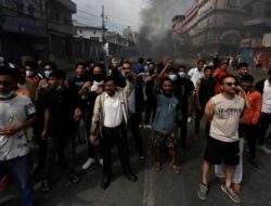 “PM Nepal Terpaksa Mundur, Rumahnya Dibakar oleh Gen Z Demonstran”