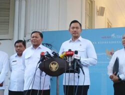 **Menko AHY Sampaikan Strategi Integrasi Tanggul Laut dan Mangrove di Pantura Jawa**