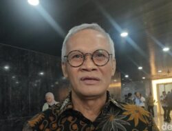 [Contoh Judul yang Menarik]