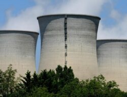 Nuklir: Solusi Energi atau Bencana?