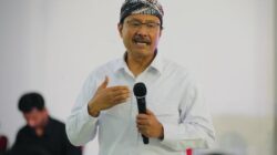 “Anak Yatim, Lana: Dari Putus Sekolah hingga Terbantu oleh Sekolah Rakyat”