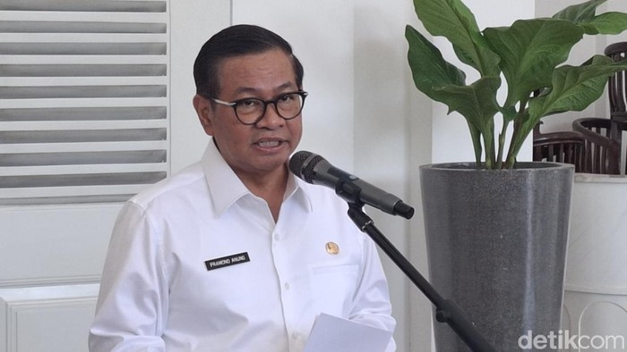 Pramono: Belum Ada Rencana Kenaikan Tarif Parkir Jakarta, Tapi Warga Tetap Waspadai Kebijakan Baru!