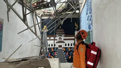 Atap SMK di Bogor Ambruk, 29 Siswa dan 2 Guru Terluka: Siapa yang Bertanggung Jawab?
