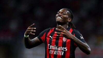 **Rafael Leao dan Peran Baru di AC Milan: Konsistensi dalam Pulih dari Cedera**