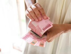 “Sejumlah Warung di Ciputat Ngaku Diminta ‘Jatah Preman’, Polisi Usut: Mungkinkah Preman Modern?”