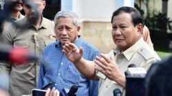 Pemerintah Bakal Sebar Smart TV ke 330 Ribu Sekolah, Maukah Guru Nikmati?
