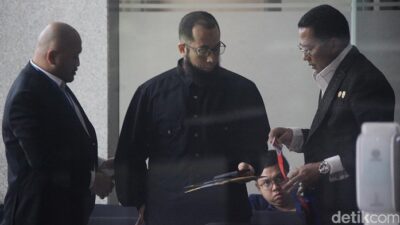 KPK Soroti, Apakah Kuota Haji Tambahan Khalid Basalamah Didapat dengan Jalan Tidak Lazim?