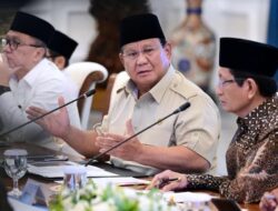 “Lukman Hakim: Presiden Bersikeras Supremasi Sipil, Tantangan Demokrasi Berlanjut”