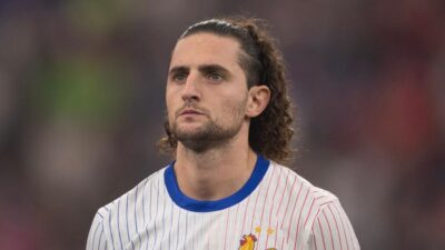 Milan Tetap Jadi Pilihan Utama Adrien Rabiot, Gelandang 30 Tahun Kembali ke Italia