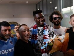 “Onana Terpaksa? MU Resmi Pinjamkan Ke Trabzonspor!”