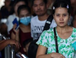 **Thailand Cabut Larangan Puluhan Tahun, Izinkan Pengungsi Myanmar Bekerja**